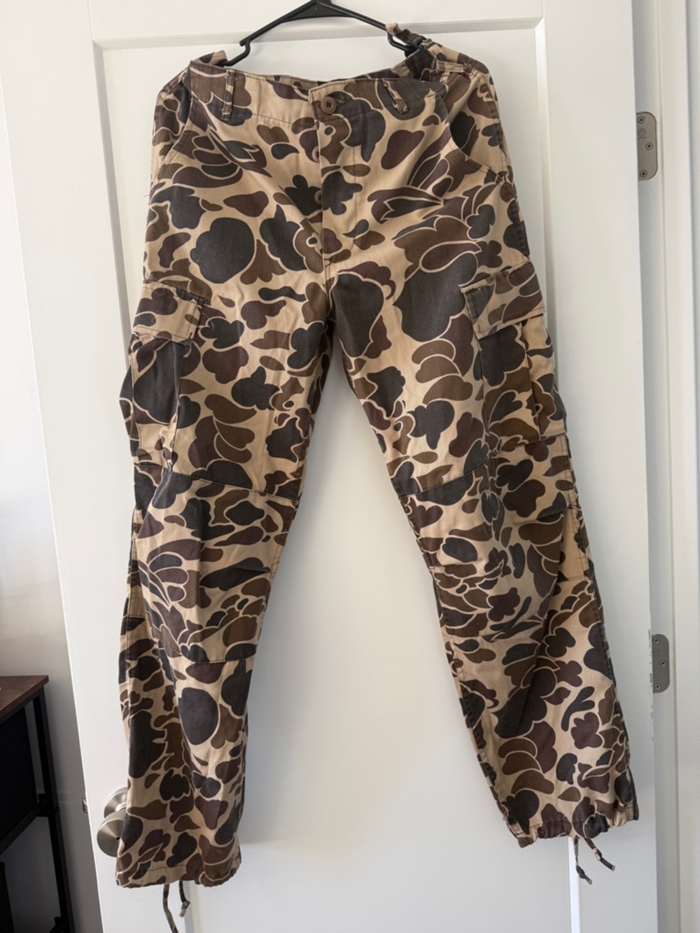 Men's Camouflage Cargo Pants - Brown Camo